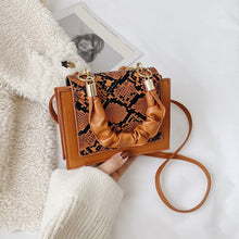 Cargar imagen en el visor de la galería, High Quality Pu Leather Luxury Handbag/Shoulder Bag